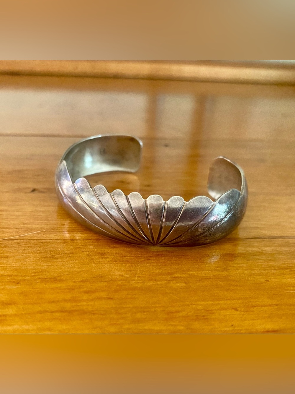 Harry Morgan Sterling Silver  Scalloped  Fan Cuff Bracelet size 6.5”
